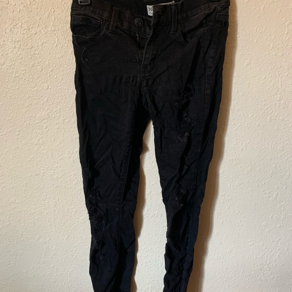 Black Ripped Jeans